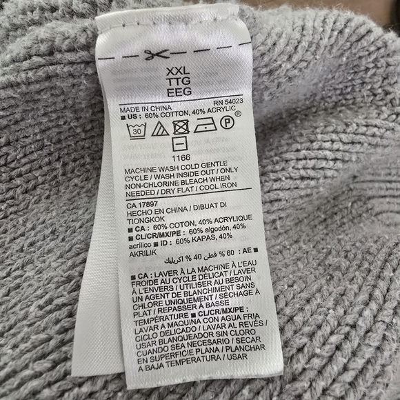 OLD NAVY Sweater with Textured Dots - Picture 6 of 7